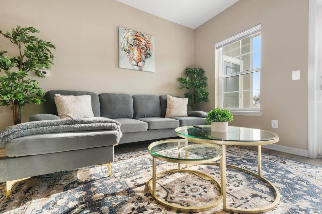 Elegant 1Br/1Ba Condo With Pool, Gym And Laundry Melbourne Kültér fotó