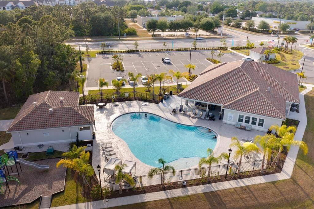Elegant 1Br/1Ba Condo With Pool, Gym And Laundry Melbourne Kültér fotó