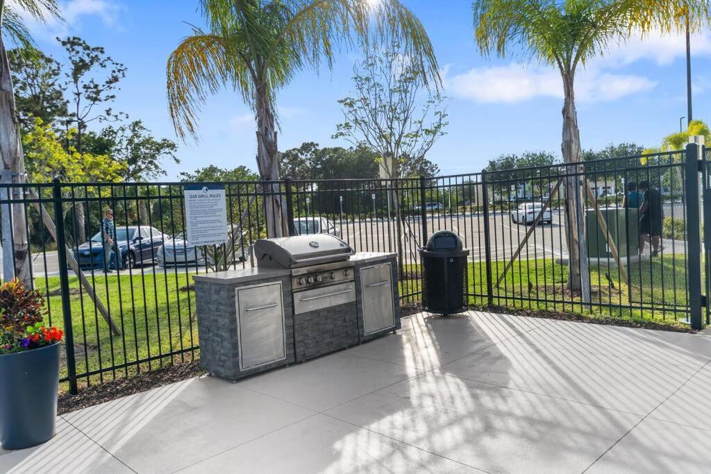 Elegant 1Br/1Ba Condo With Pool, Gym And Laundry Melbourne Kültér fotó
